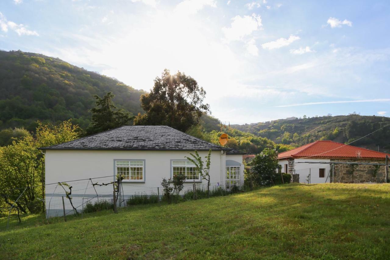 Casa Dodo Villa Castro Caldelas Exterior foto